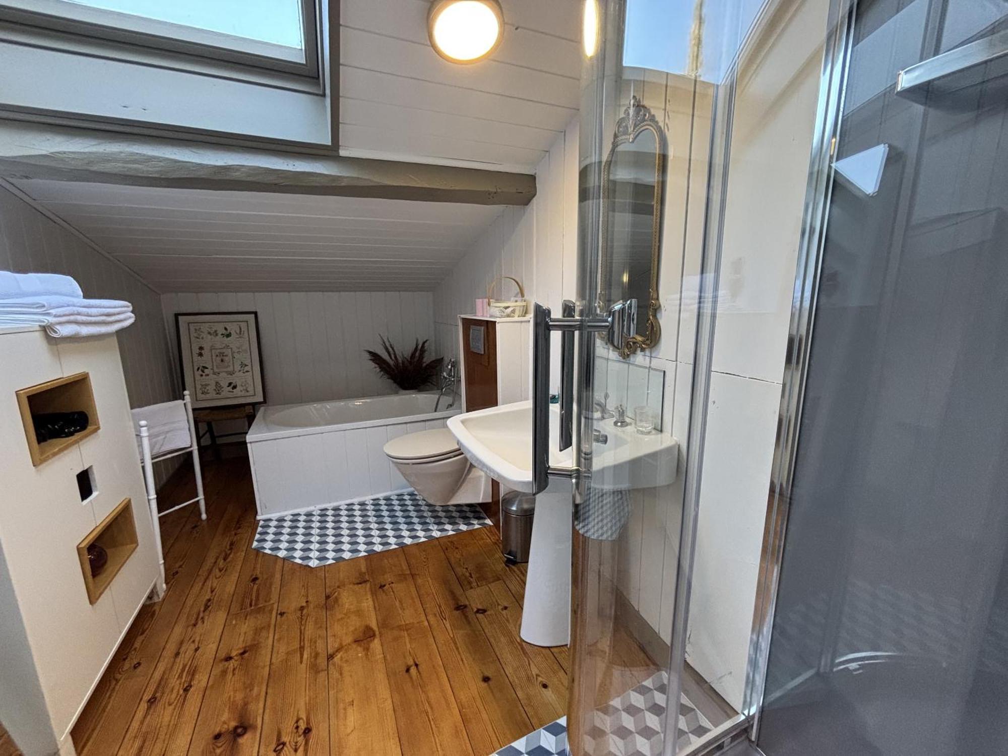 Maison Jeroboam Saint-Estephe  Room photo